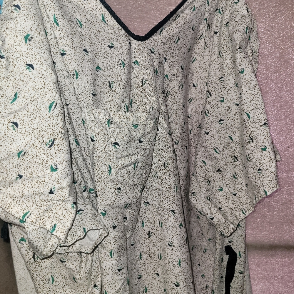 hospital gown